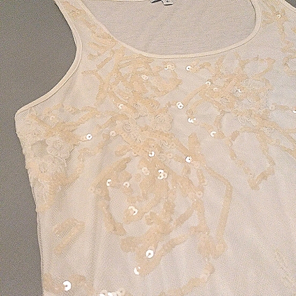 🎁 EXPRESS Vintage Top w/ Exquisite Front Overlay of Tulle, Sequins & Embroidery - Picture 4 of 14